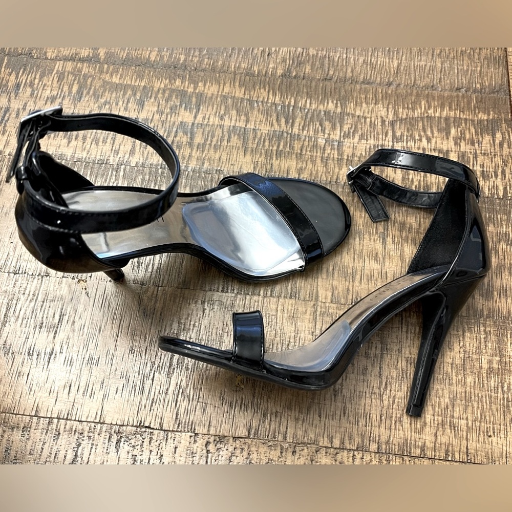 Black Patent High Heels, Sz 8.5